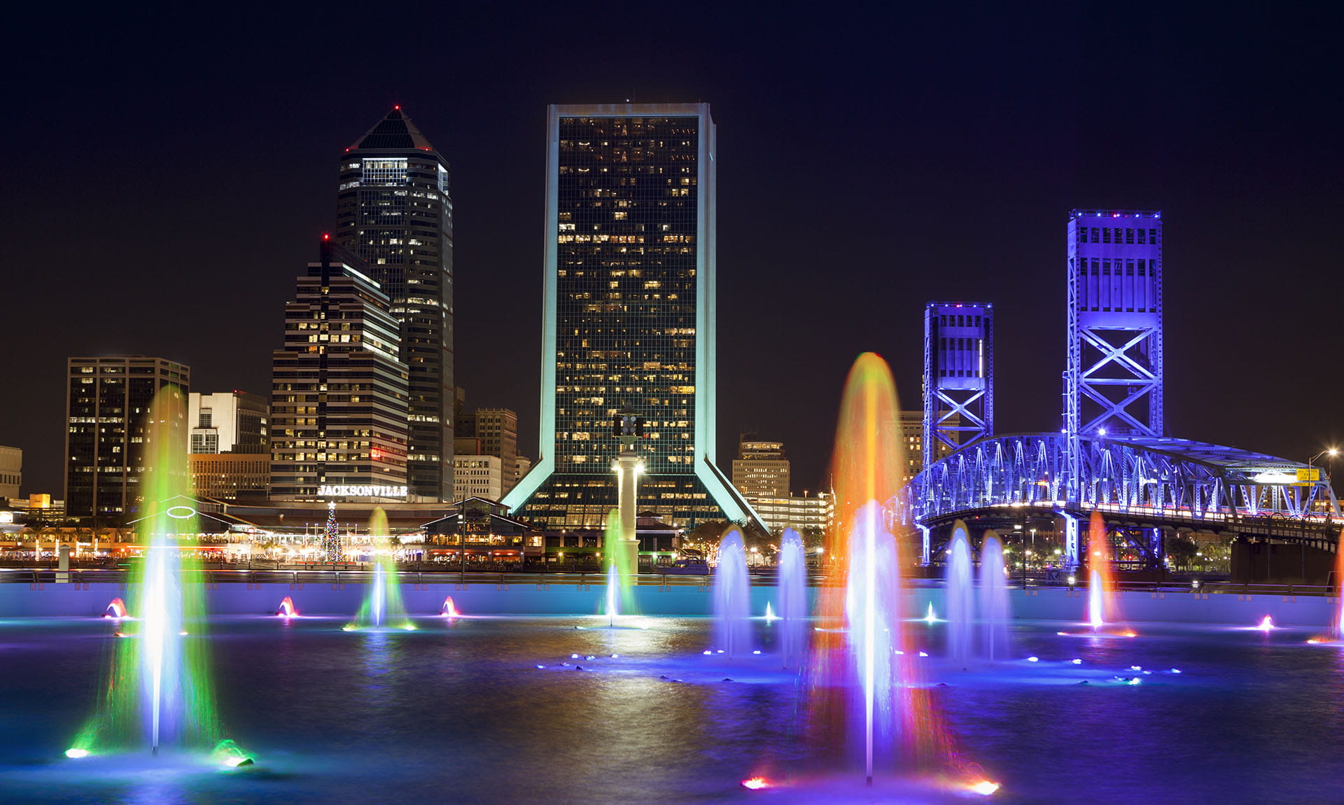 Friendship Fountain, Jacksonville at Night