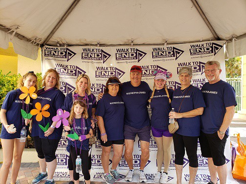 Walk to End Alzheimers team