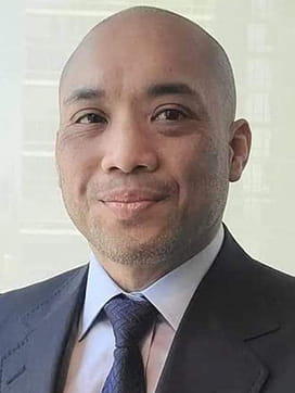 Ed Valderrama Headshot