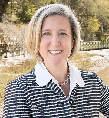 Ainslie Rose Headshot