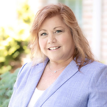 Morgan Weil headshot