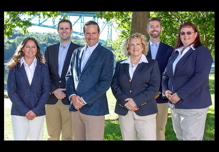 The Mendall Financial Group team photo
