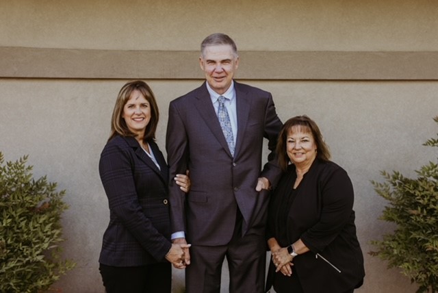 willow tree financial solution team photo
