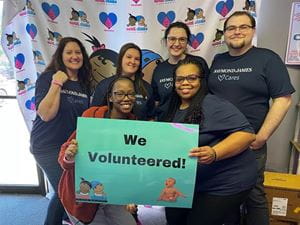 Memphis associates volunteer at Sweet Cheeks