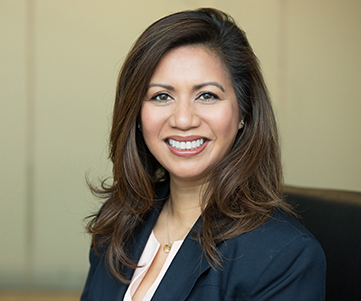 Minerva Calvetti headshot