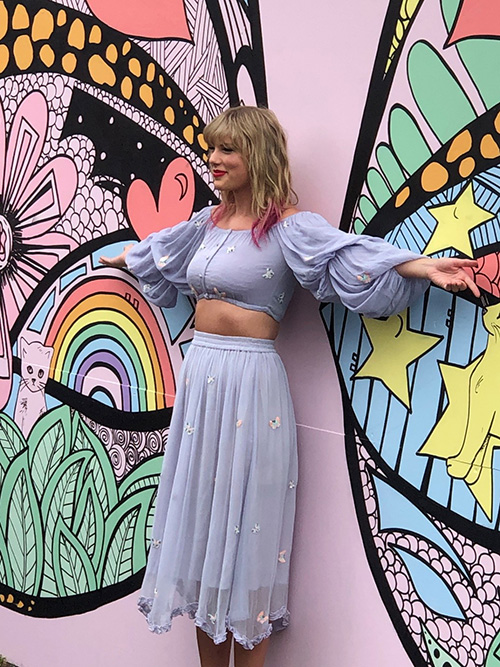 Taylor Swift Mural